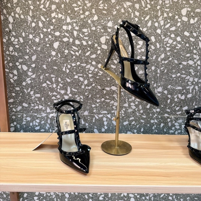 Vxlxntino Sandals Affordable 229724