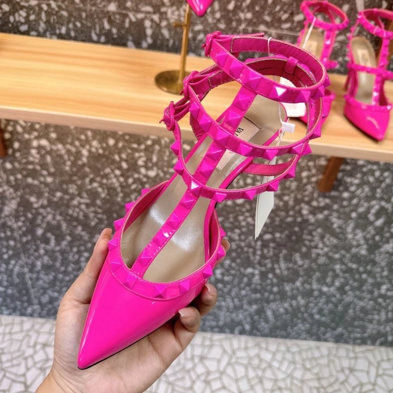 NewStyle Vxlxntino Sandals 229725