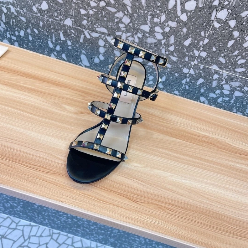 Vxlxntino Sandals Resilient 229720