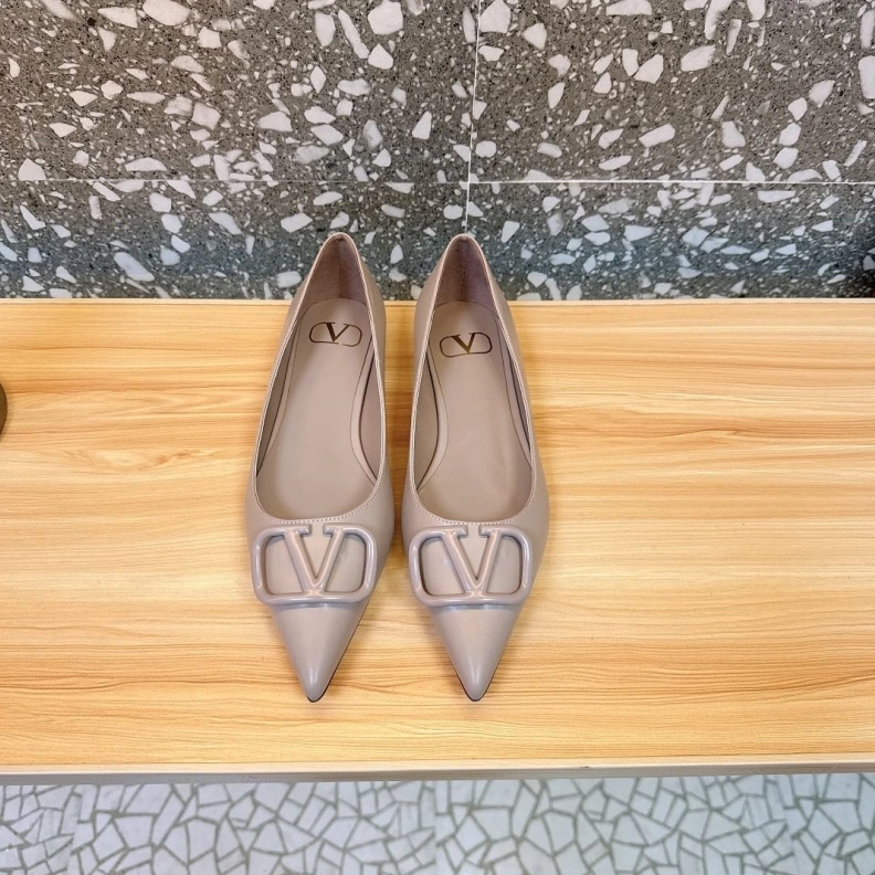 Efficient Vxlxntino flat shoes 229871