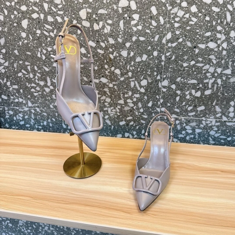 Efficient Vxlxntino Sandals 229711