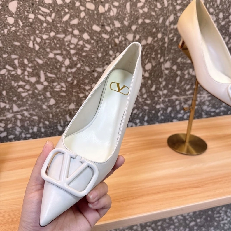 Practical Vxlxntino flat shoes 229891
