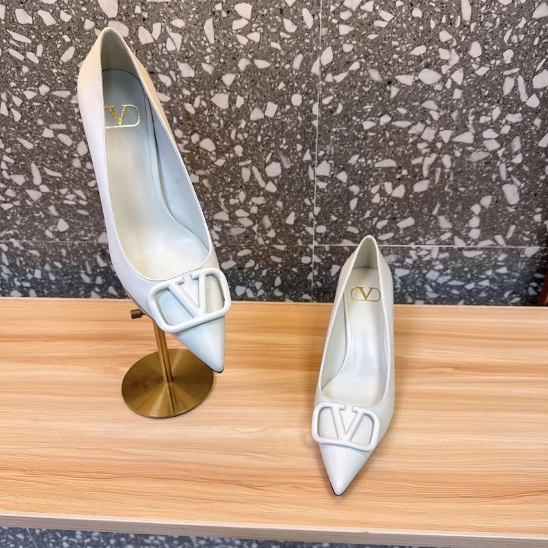 Durable Vxlxntino High Heels 229837