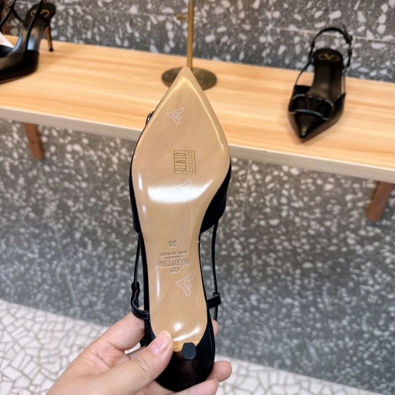 Fashionable Vxlxntino Sandals 229712