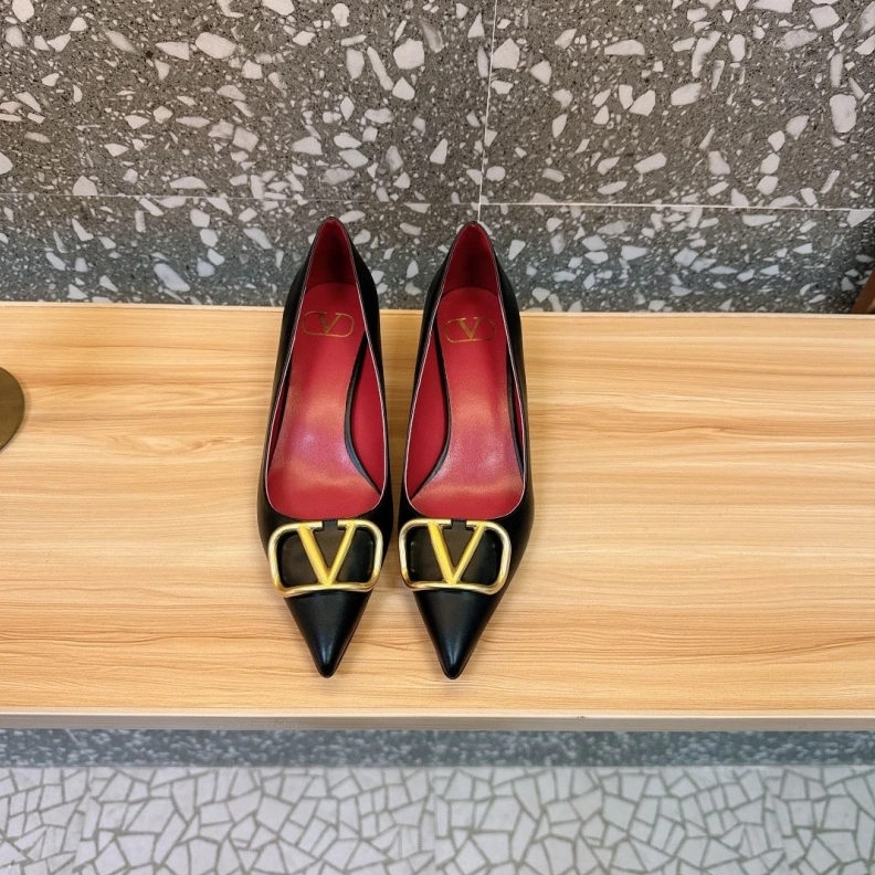 Vxlxntino Sandals UrbanStyle 229698