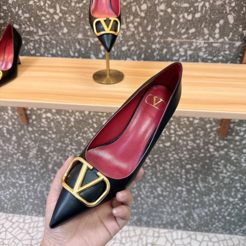 Vxlxntino Sandals UrbanStyle 229698