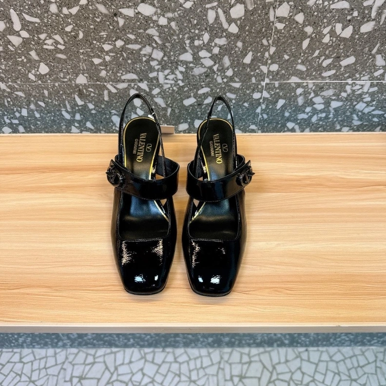 Vxlxntino Sandals Vibrant 229688