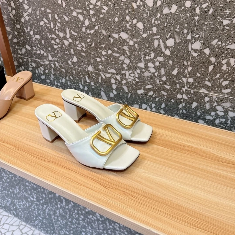 HighQuality Vxlxntino Sandals 229687