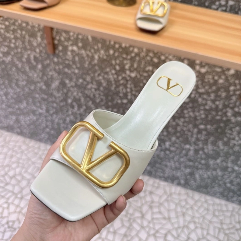 HighQuality Vxlxntino Sandals 229687