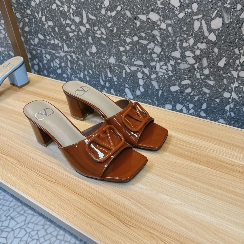 Comfortable Vxlxntino Sandals 229678
