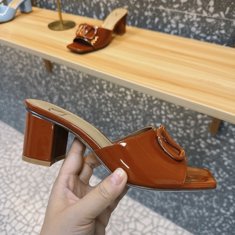Comfortable Vxlxntino Sandals 229678
