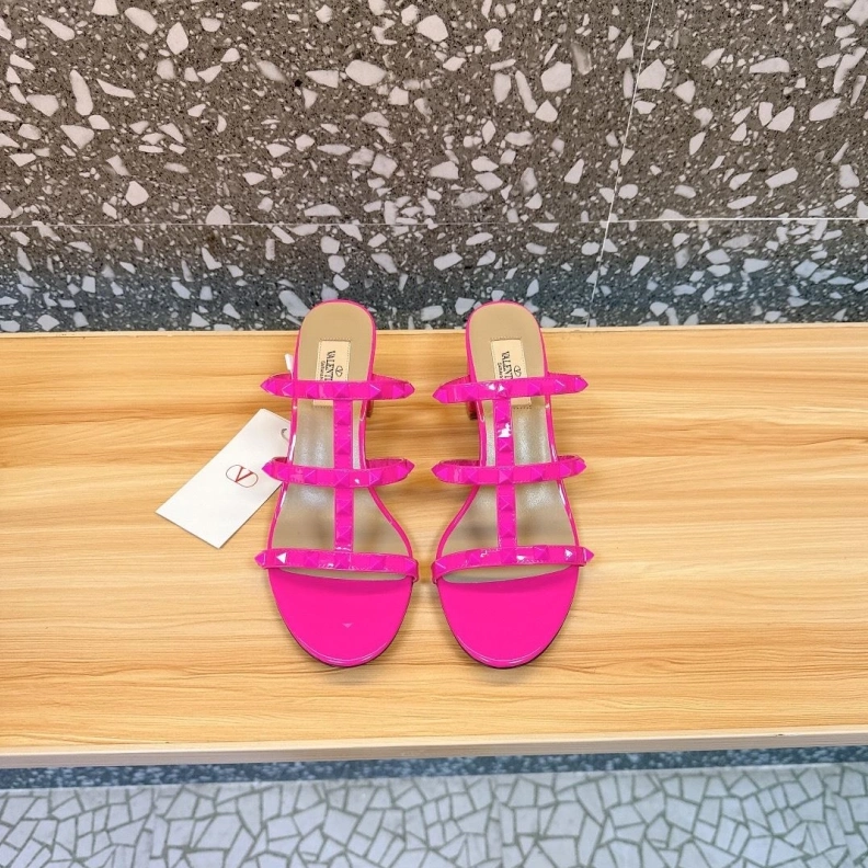Soft Vxlxntino Sandals 229672