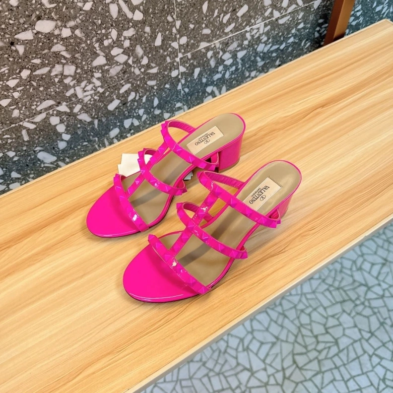 Soft Vxlxntino Sandals 229672