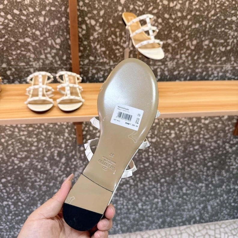 Lightweight Vxlxntino Sandals 229674