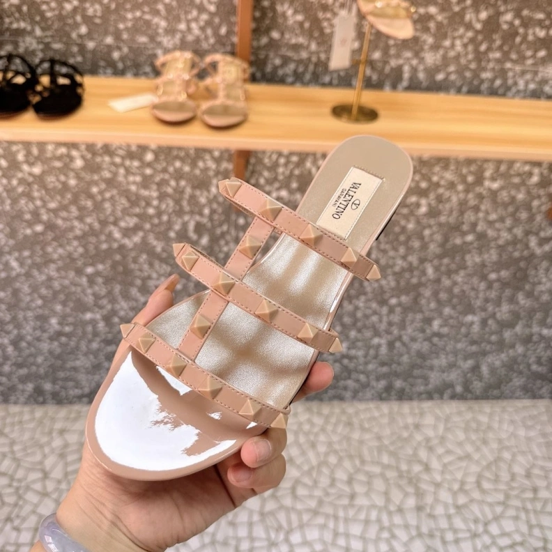 Efficient Vxlxntino Sandals 229671
