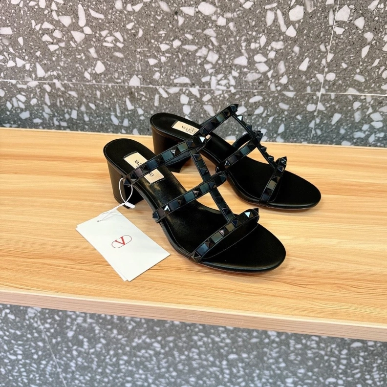 DailyWear Vxlxntino Sandals 229668