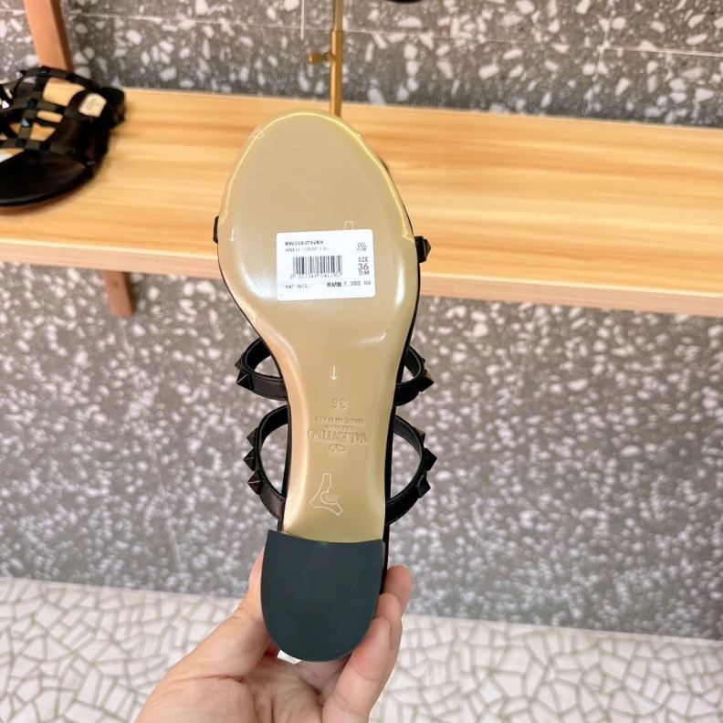 DailyWear Vxlxntino Sandals 229668