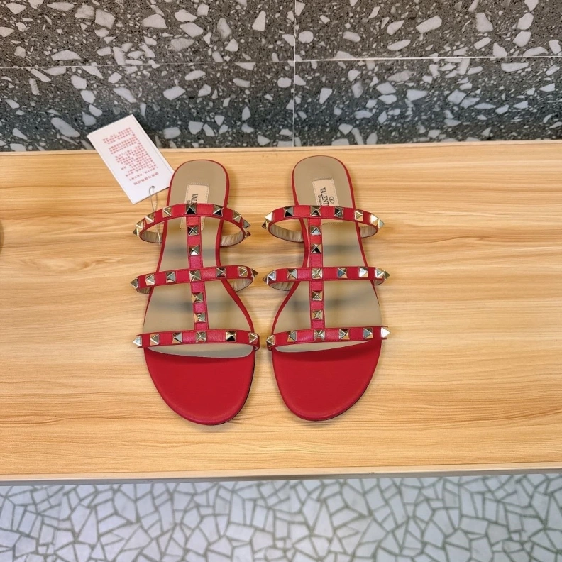 Flexible Vxlxntino Sandals 229663
