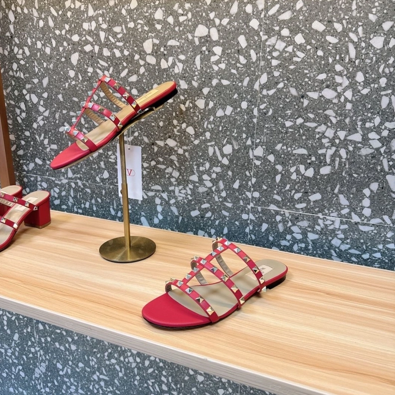Flexible Vxlxntino Sandals 229663