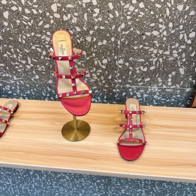 HighQuality Vxlxntino Sandals 229669