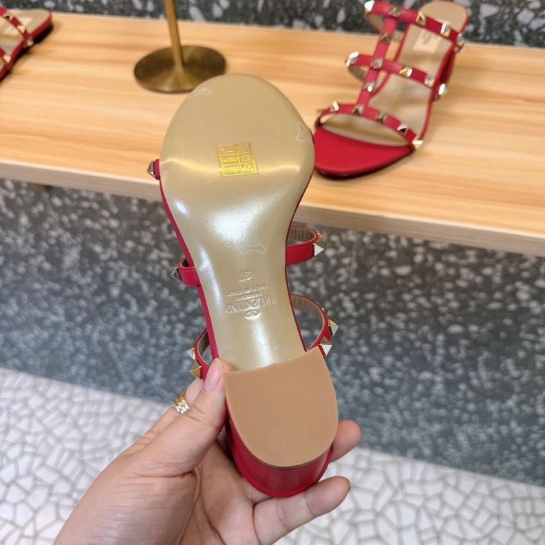 HighQuality Vxlxntino Sandals 229669