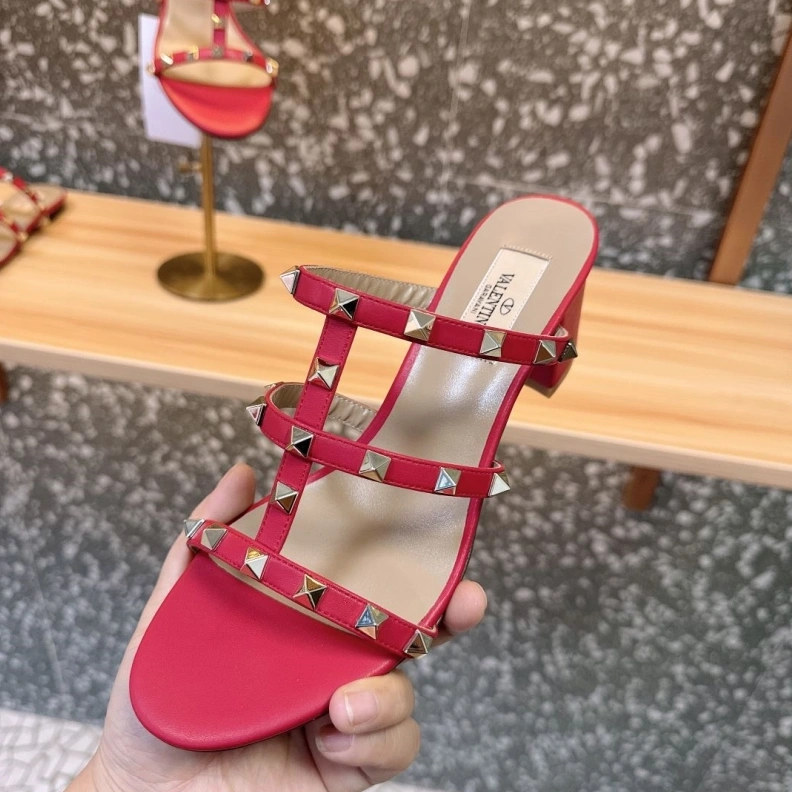 HighQuality Vxlxntino Sandals 229669