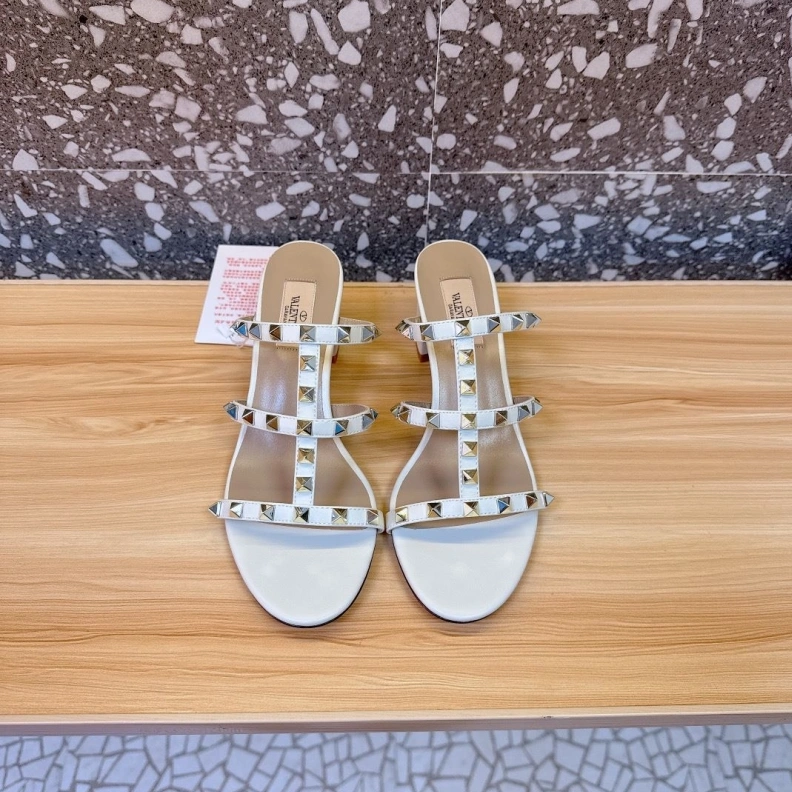 Trendy Vxlxntino Sandals 229651