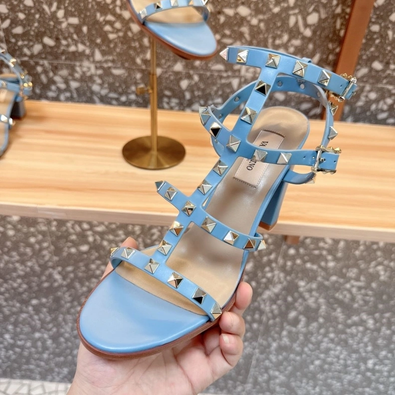 Fashionable Vxlxntino Sandals 229645