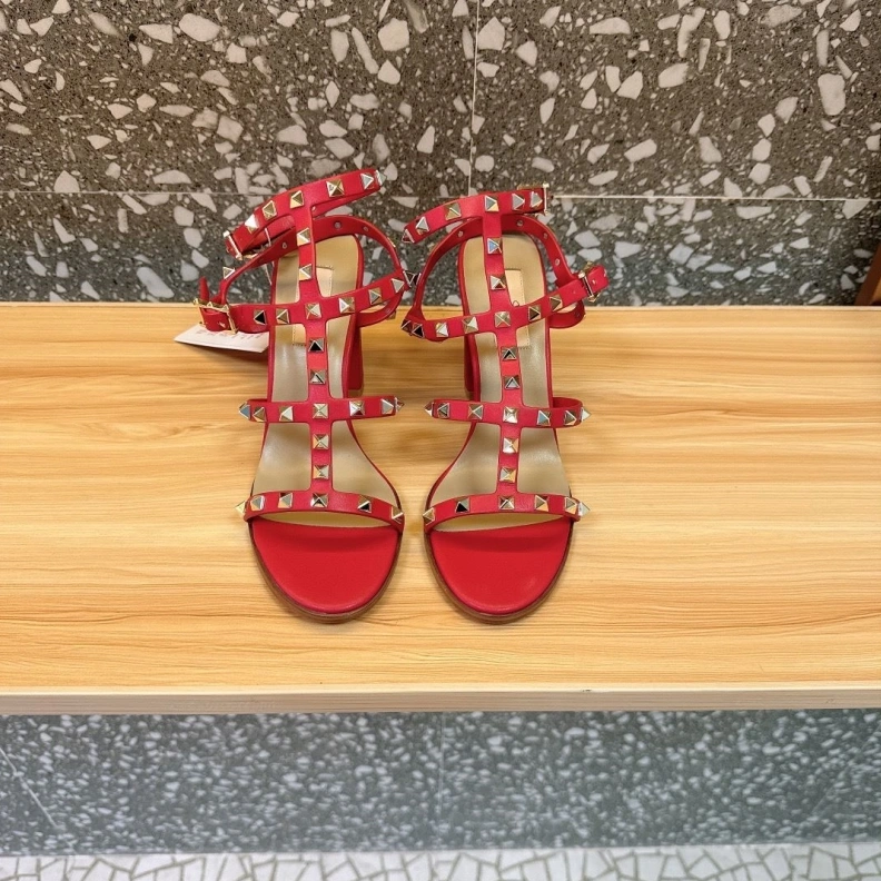 SmartChoice Vxlxntino Sandals 229643