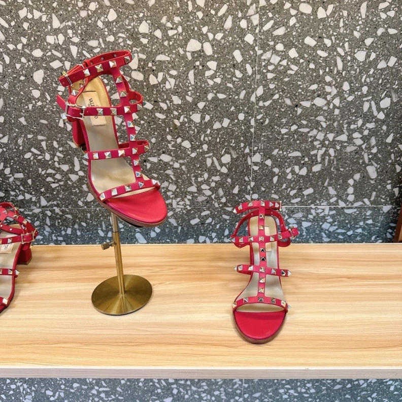 SmartChoice Vxlxntino Sandals 229643