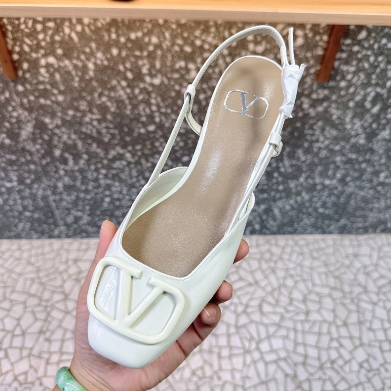 EasyMatch Vxlxntino Sandals 229636
