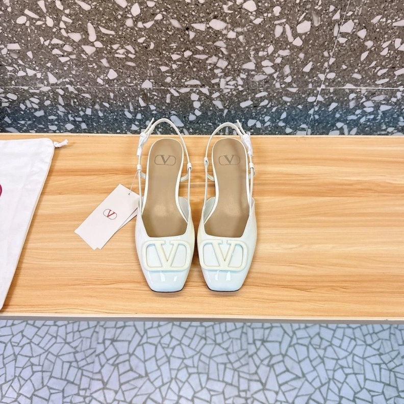 EasyMatch Vxlxntino Sandals 229636