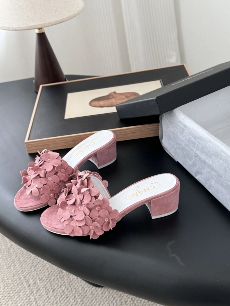 Chxnxl Slippers Practical 119890