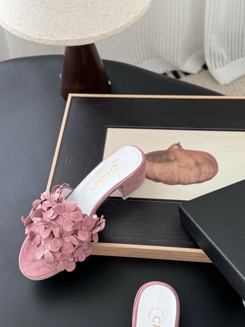 Chxnxl Slippers Practical 119890