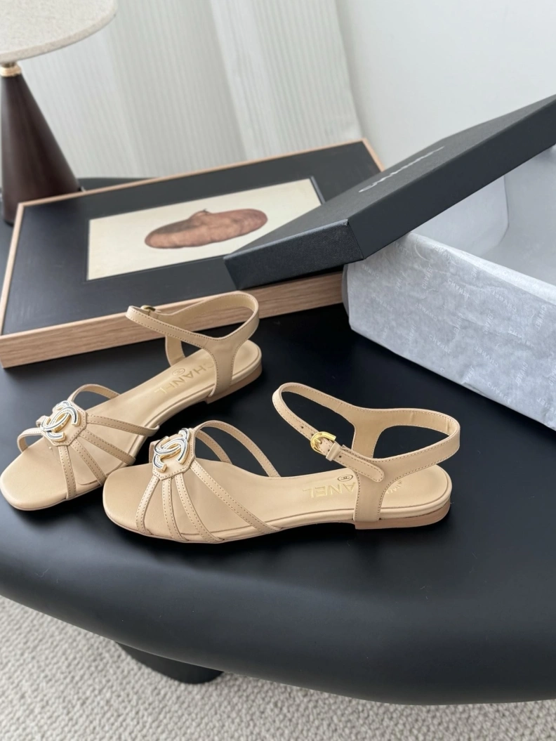 Trendy Chxnxl Sandals 120436