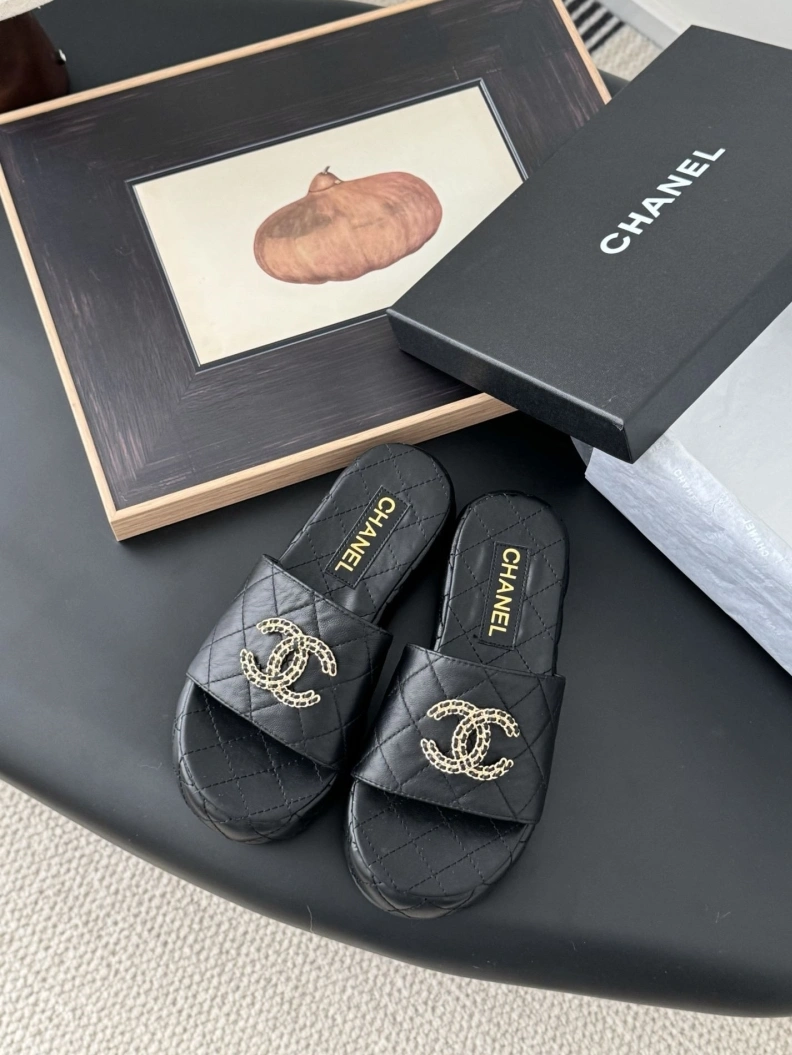 Chxnxl Slippers Bright 119875