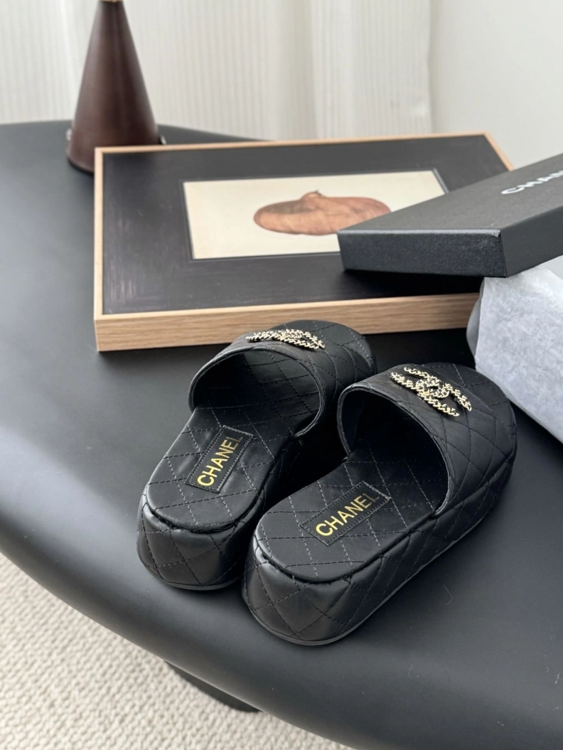 Chxnxl Slippers Bright 119875