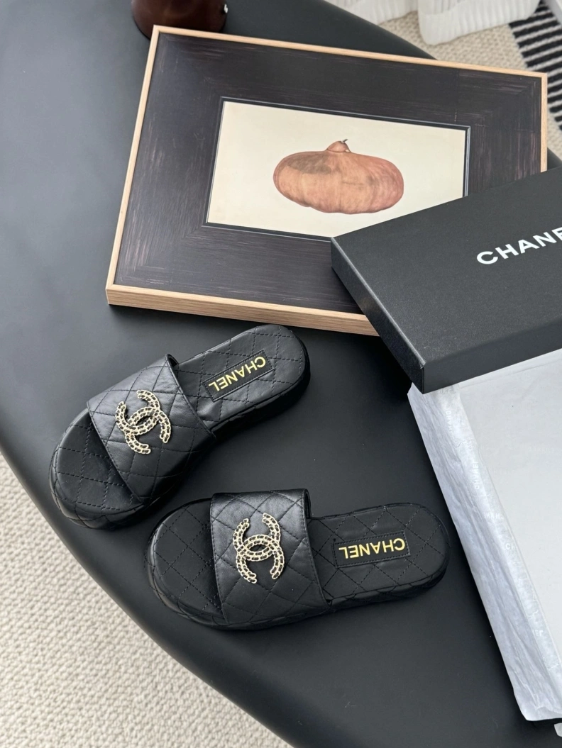Chxnxl Slippers Bright 119875