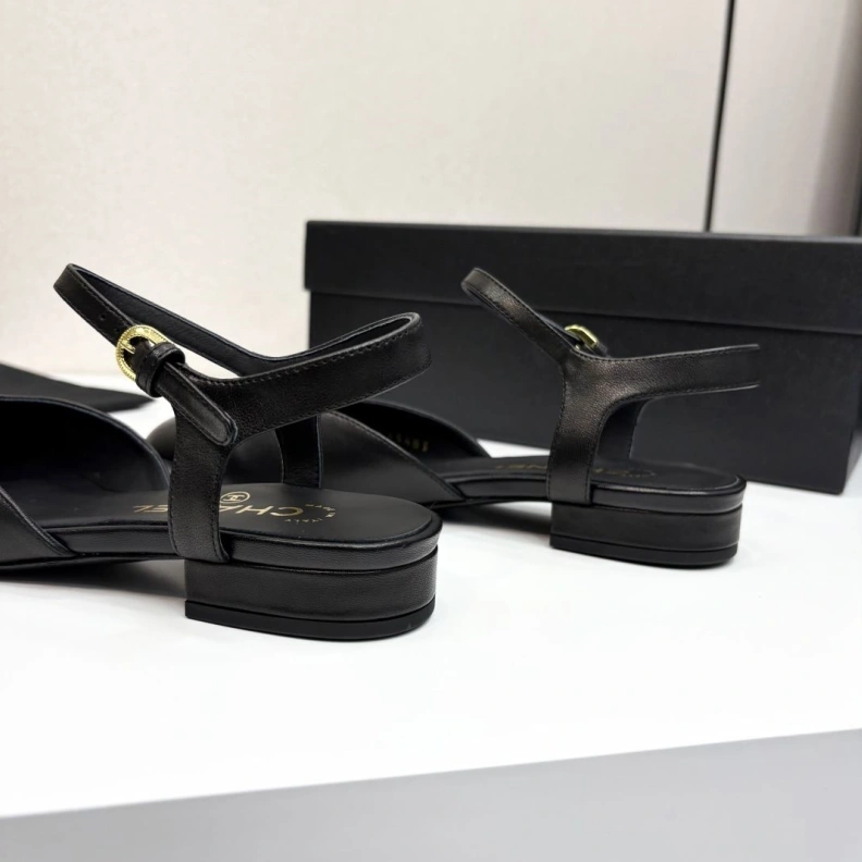 Chxnxl Sandals Bold 120432