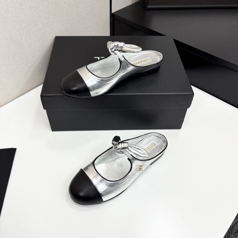 TopPick Chxnxl Slippers 119884