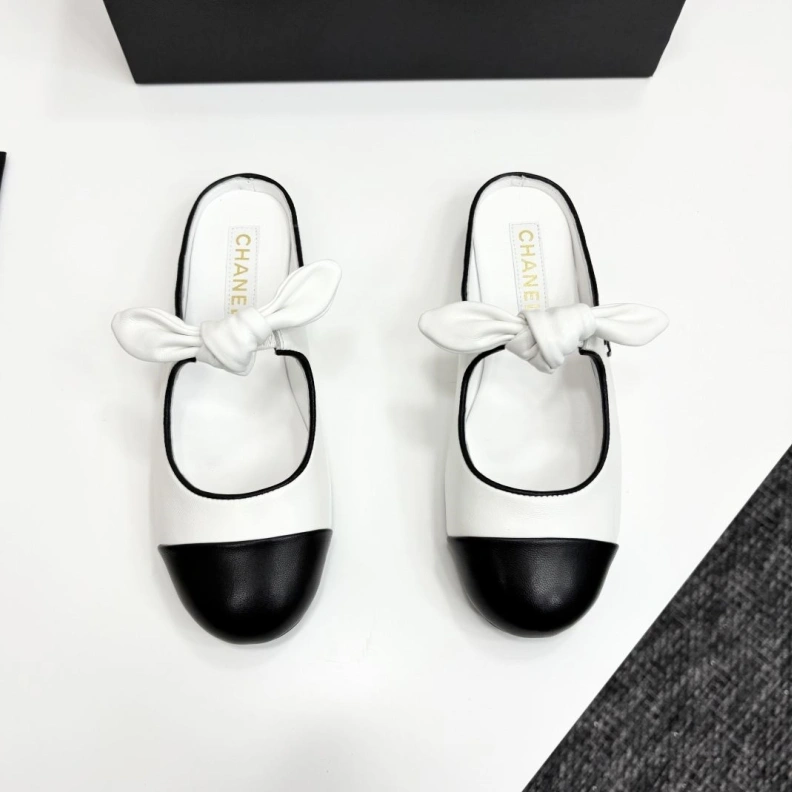Chxnxl Slippers UrbanStyle 119874