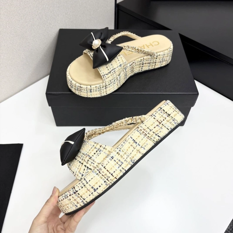 Comfortable Chxnxl Slippers 119865