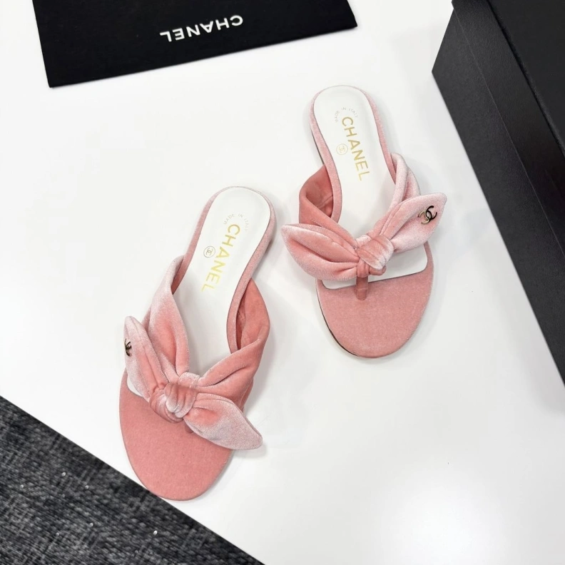 Chxnxl Slippers WellDesigned 119853