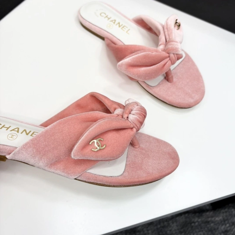 Chxnxl Slippers WellDesigned 119853