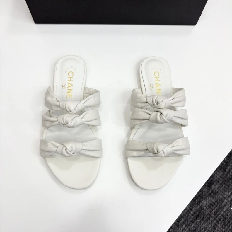 Chxnxl Slippers Bold 119850