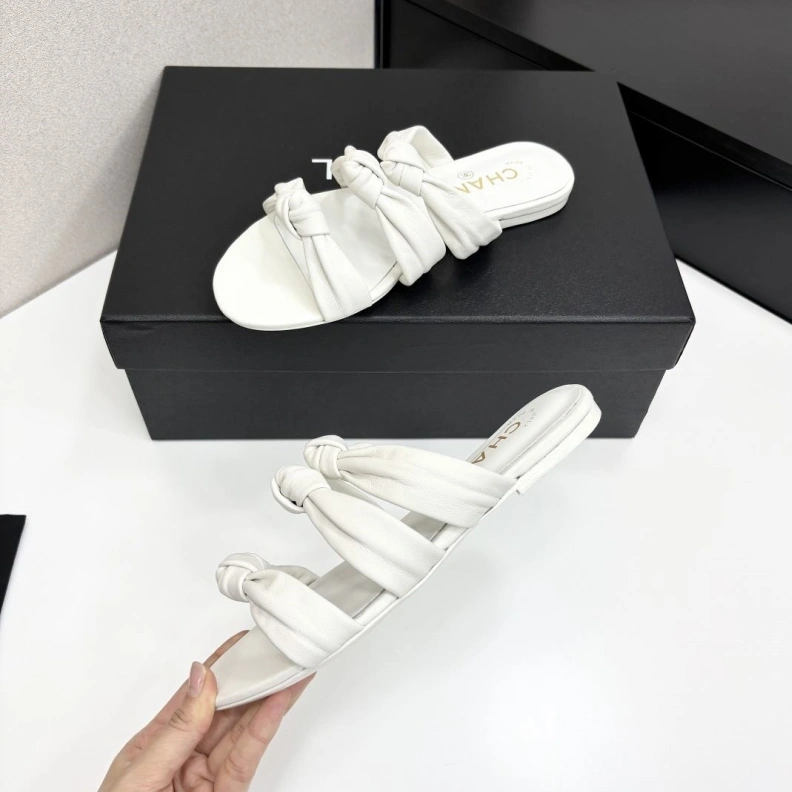Chxnxl Slippers Bold 119850
