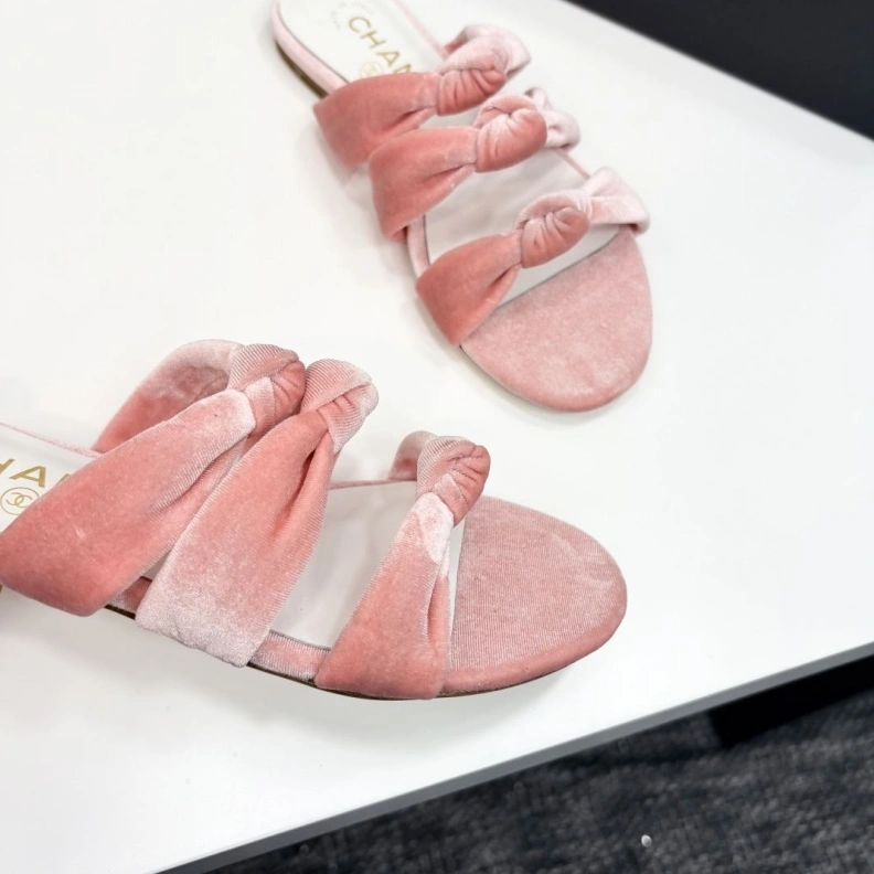 Breathable Chxnxl Sandals 120435