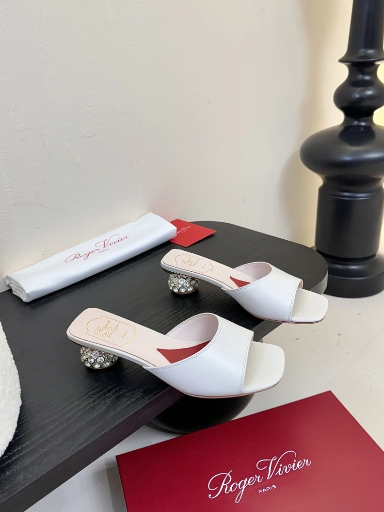 Versatile Othxr Slippers 212412