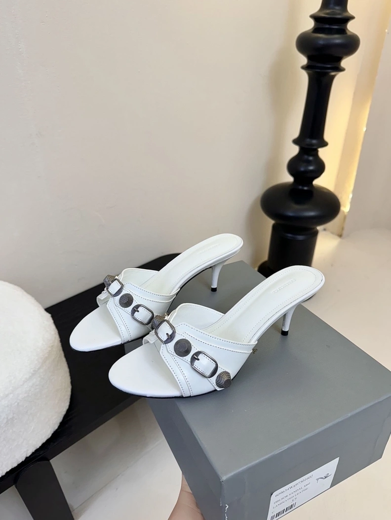 EyeCatching Bxlxnciaga Slippers 109423