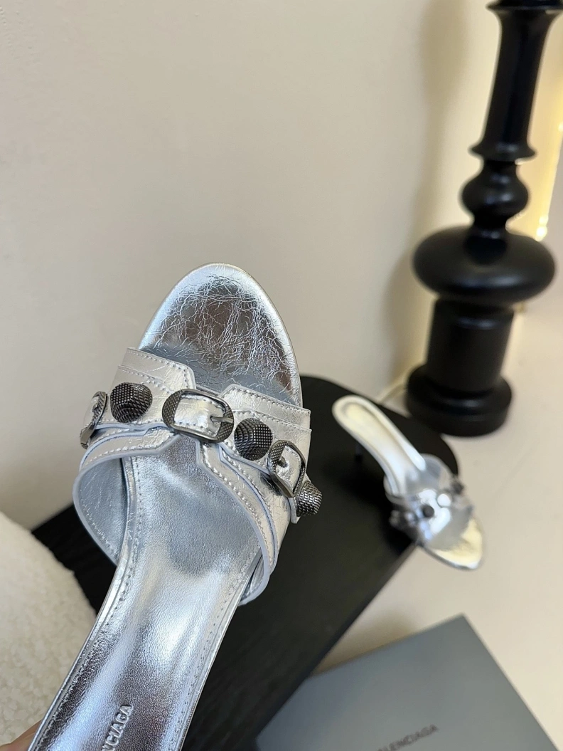 Resilient Bxlxnciaga Slippers 109425